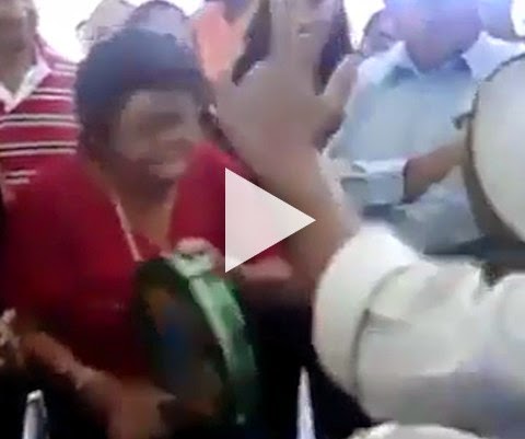 A velhinha manja nos paranaue da rima