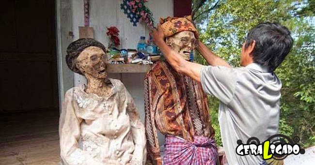 O macabro ritual dos mortos na Indonésia O macabro ritual dos mortos na Indonésia