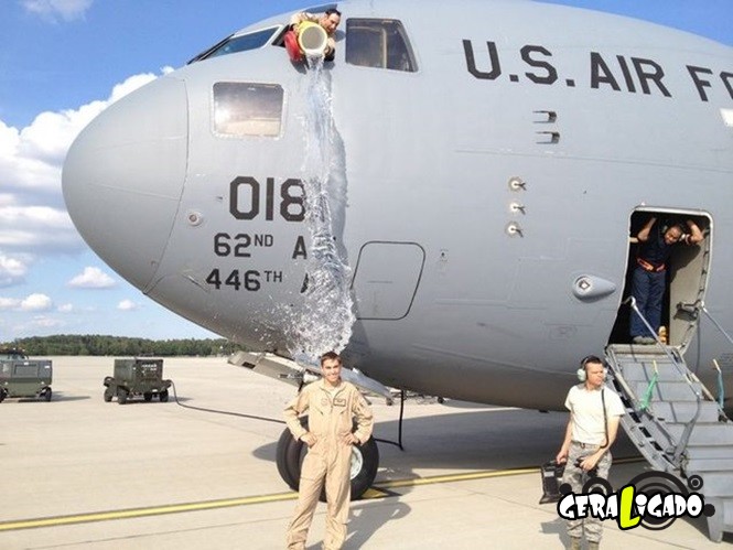 40 Fotos militares tiradas no momento certo23
