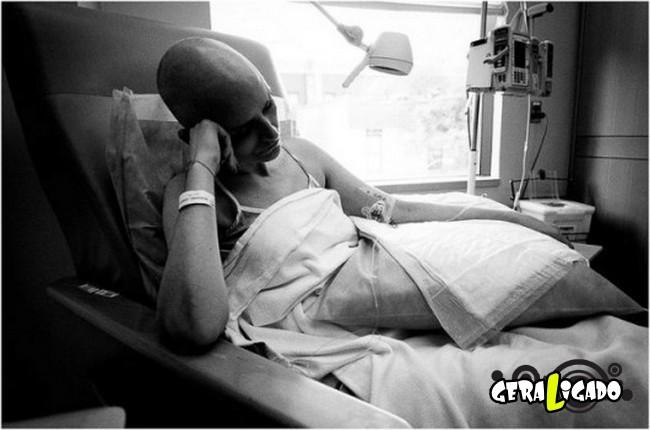 Marido fotografa a evolução do câncer em sua mulher até a morte25