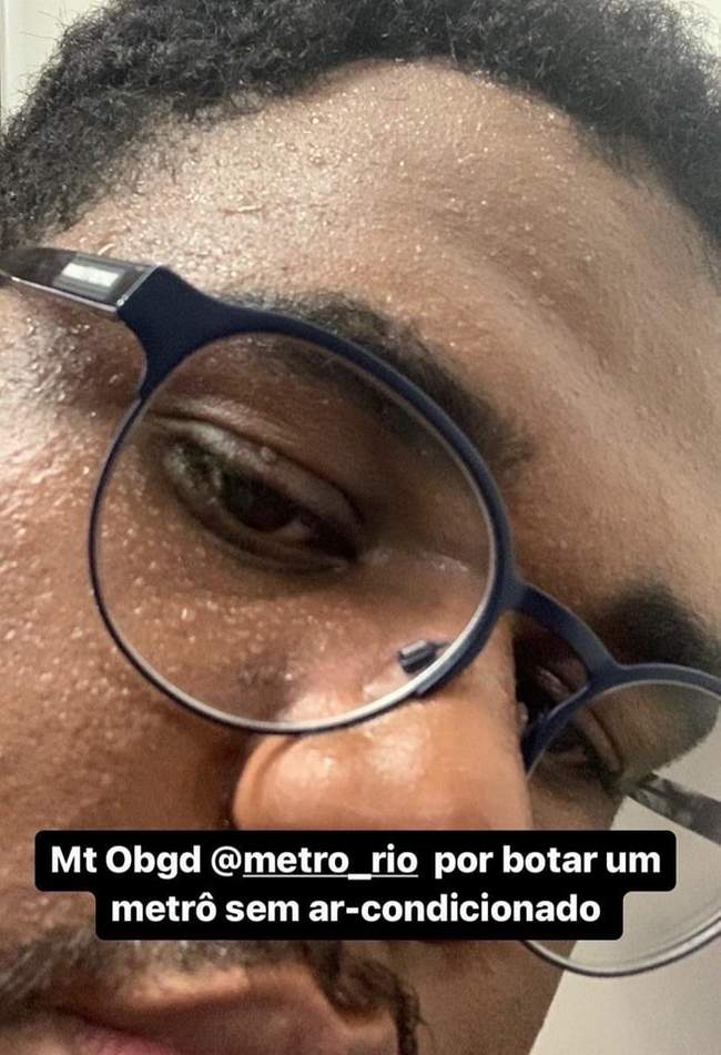 Olha a aldacia do metro…