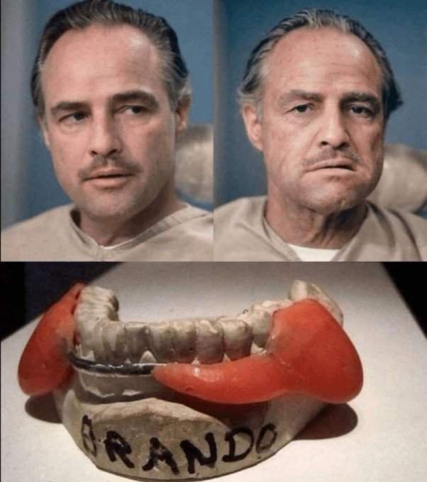 9 – Marlon Brando e a prótese que ele utilizava para viver Don Vitor Corleone em O Poderoso Chefão