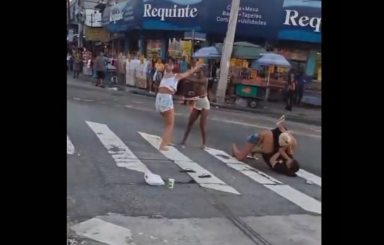 MMA de Madureira, Briga de meninas na Rua