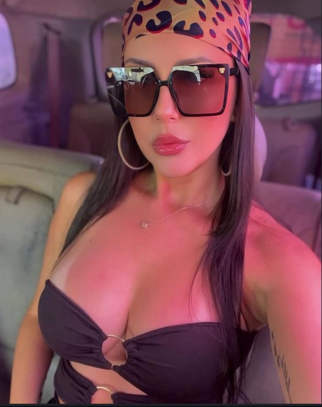 influencer Mikaella andreia sagas 2